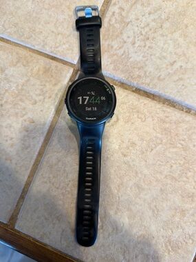Garmin Forerunner 45 GPS Sports Smartwatch